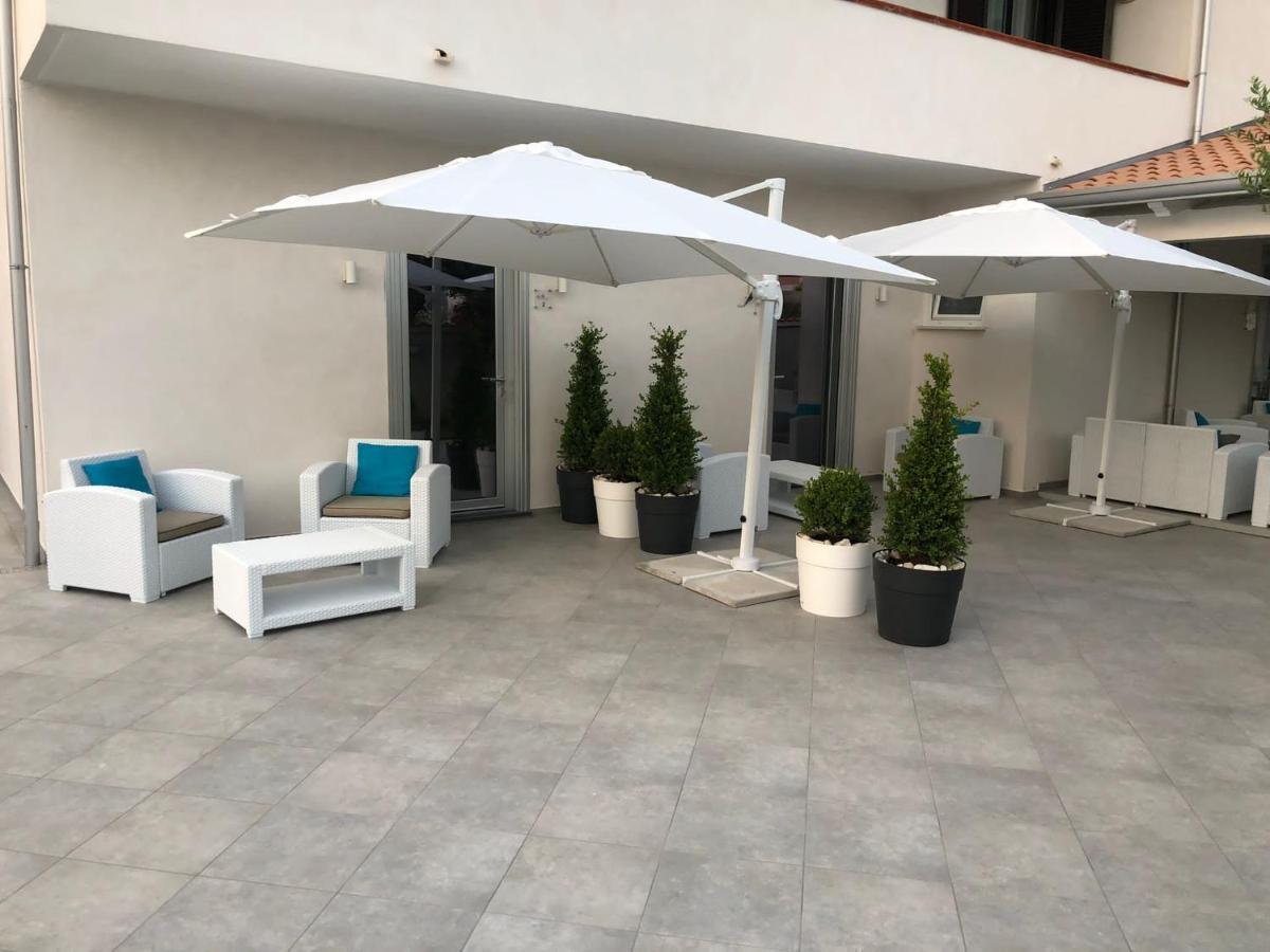 Invilla Bed&Breakfast - Quality Rooms Санта Мария ди Кастелабате Екстериор снимка
