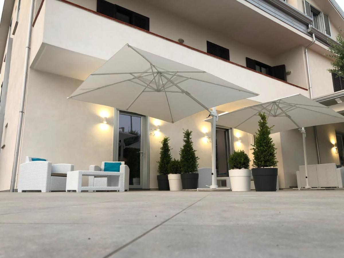 Invilla Bed&Breakfast - Quality Rooms Санта Мария ди Кастелабате Екстериор снимка