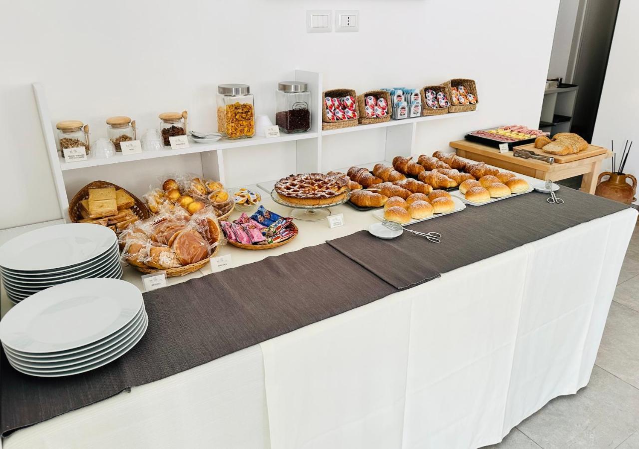 Invilla Bed&Breakfast - Quality Rooms Санта Мария ди Кастелабате Екстериор снимка